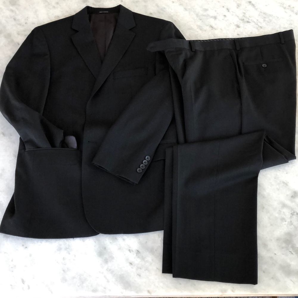 NEVER WORN Pronto Uomo 2 piece Suit